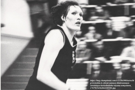 Скончалась легенда советского баскетбола Ульяна Семёнова