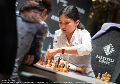 Бибисара Асаубаева победила чемпионку мира по шахматам