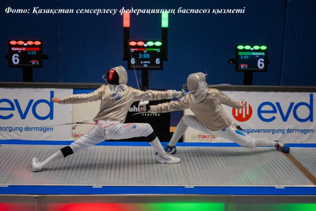 Семсерлесуші Айбар Қайым кадеттер арасында әлем чемпионатының 1/8 финалына дейін жетті