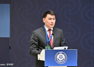 Министр просвещения РК и президент Казахстанской федерации футбола наградили школьников