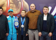 Самоотверженность, характер и золото чемпионата мира: Омар Алиев о победе Мерея Базарбаева