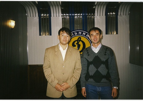 Казахстанские журналисты в офисе клуба «Динамо» (Киев)